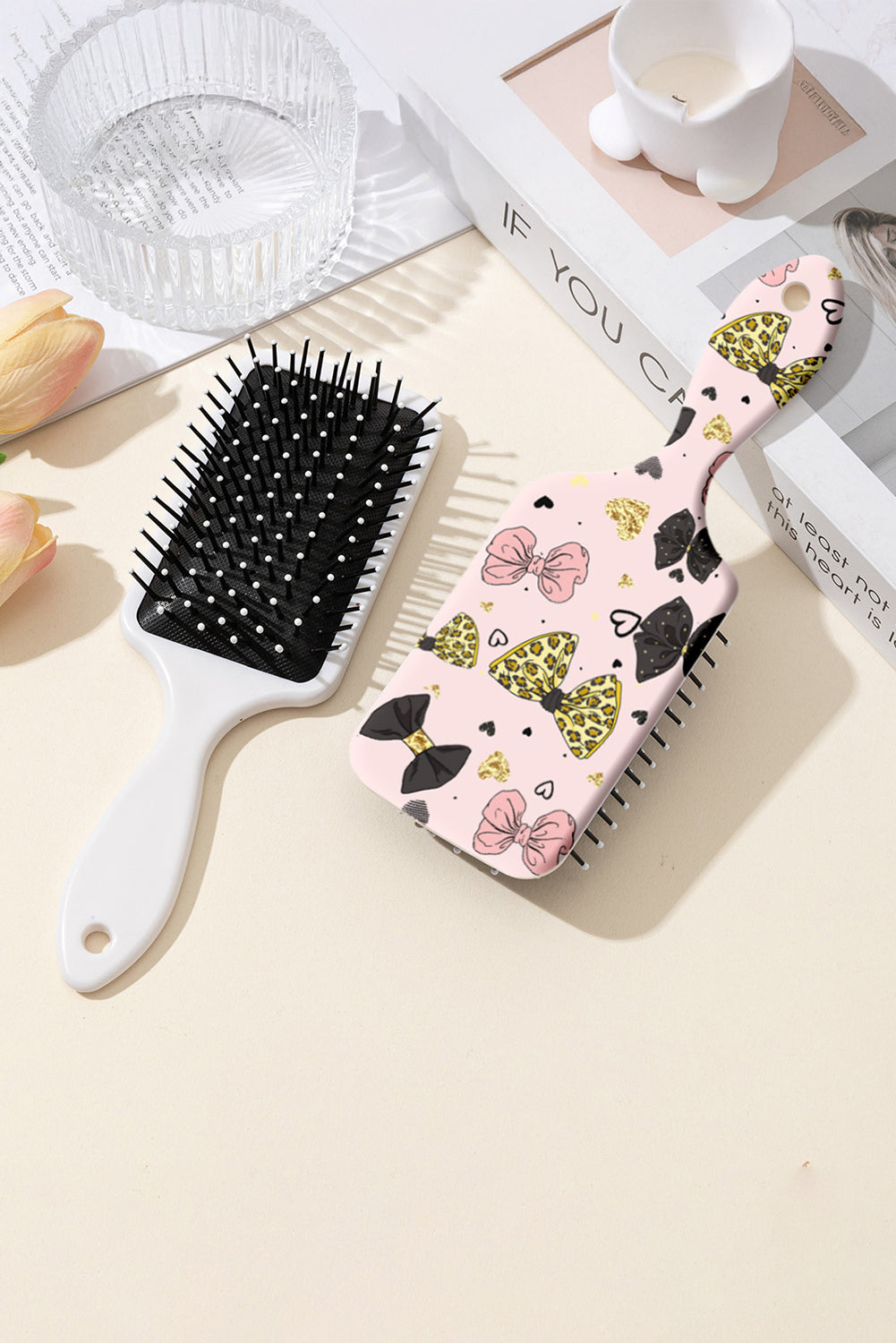 Pink Cute Bowknot Print Brush