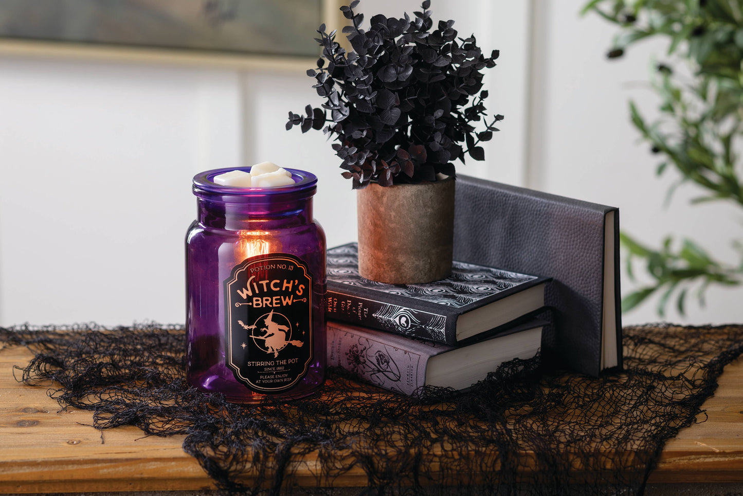 Witch's Brew Illumination Fragrance Warmer