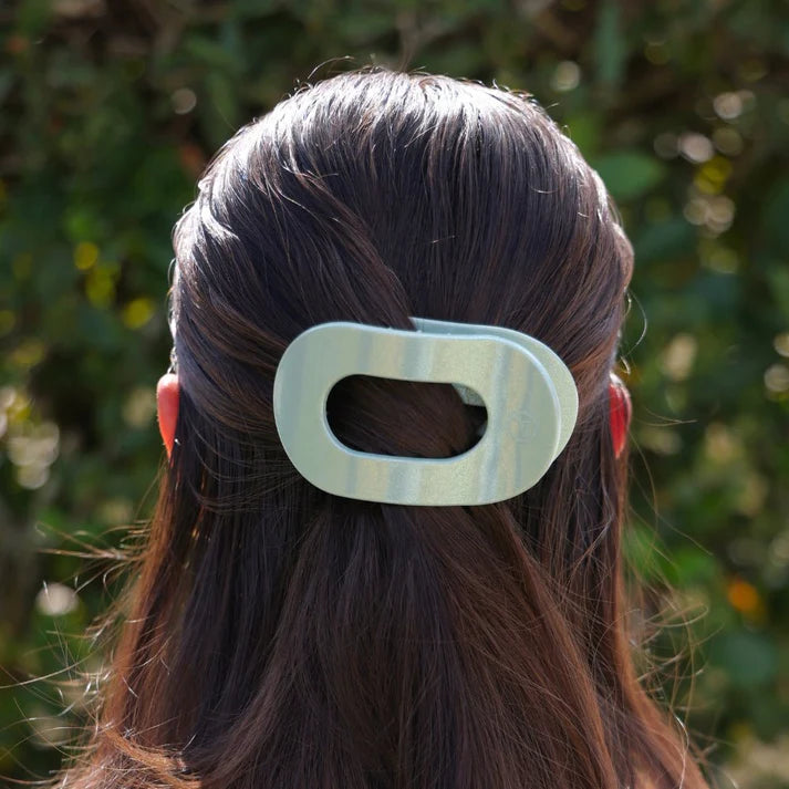 Dew Drop Flat Round Hair Clip