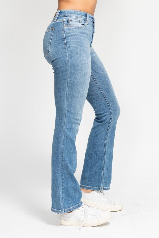 Judy Blue CORE HW Classic Contrast Wash Bootcut