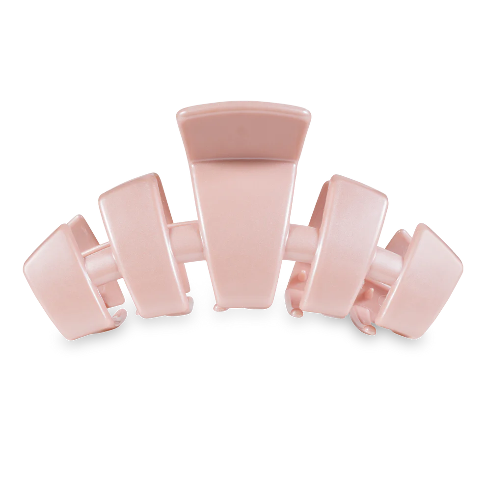 Classic Pearly Pink Claw Hair Clip