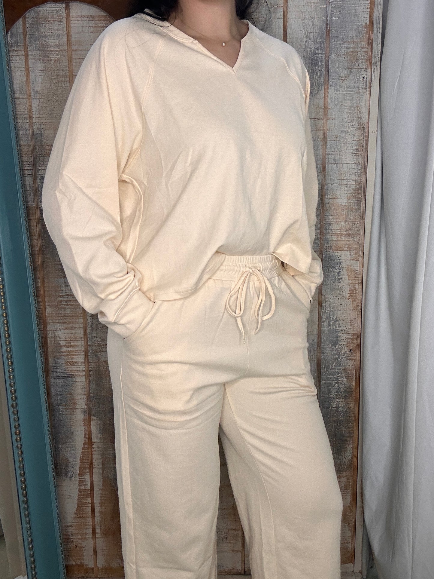 V-neck Sweatshirt and Pants Set