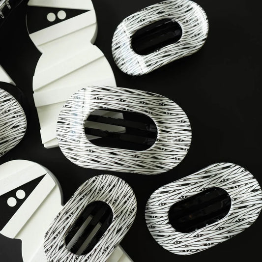 Mummy Knows Best Flat Round Hair Clip