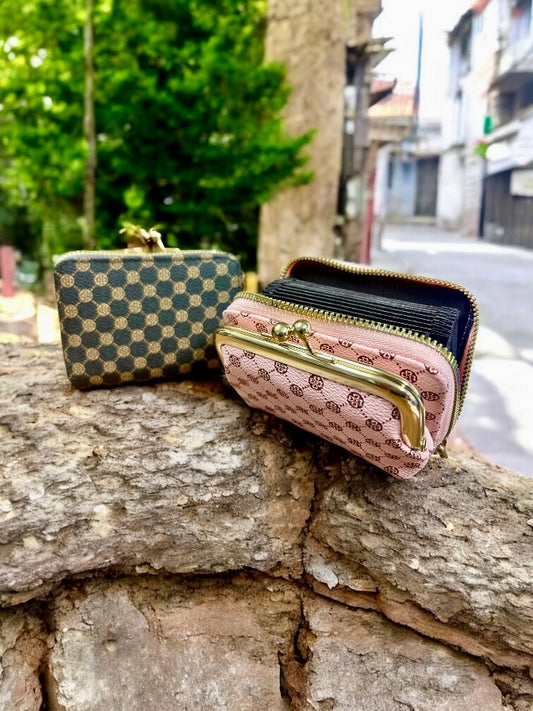 Retro Mini Wallet