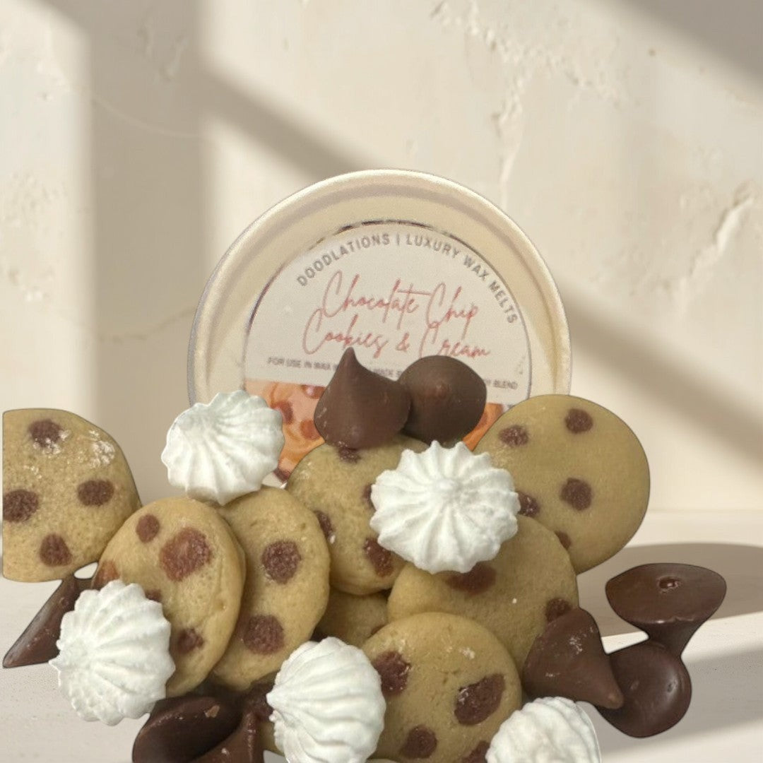 Chocolate Chip Cookies & Cream Wax Melts look like real cookies and Hershey kisses.