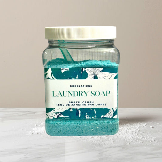 black amber plum, jasmine blossoms, and creamy vanilla woods