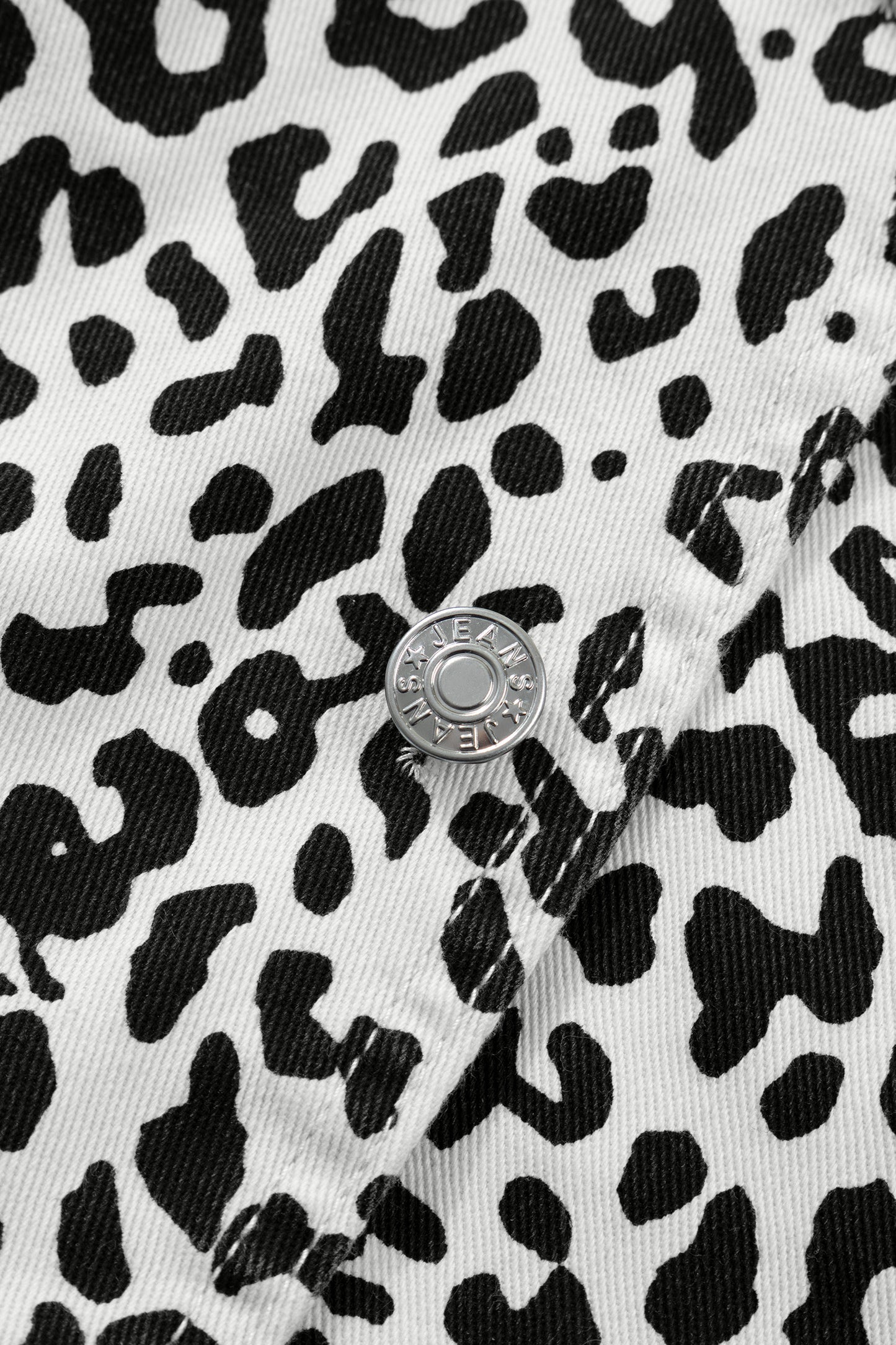 Leopard Print Overlap Denim Shorts