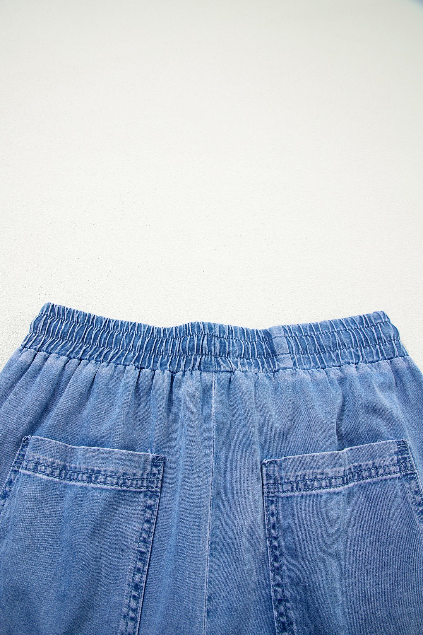 Blue Drawstring Elastic Waist Pocketed Loose Denim Pants