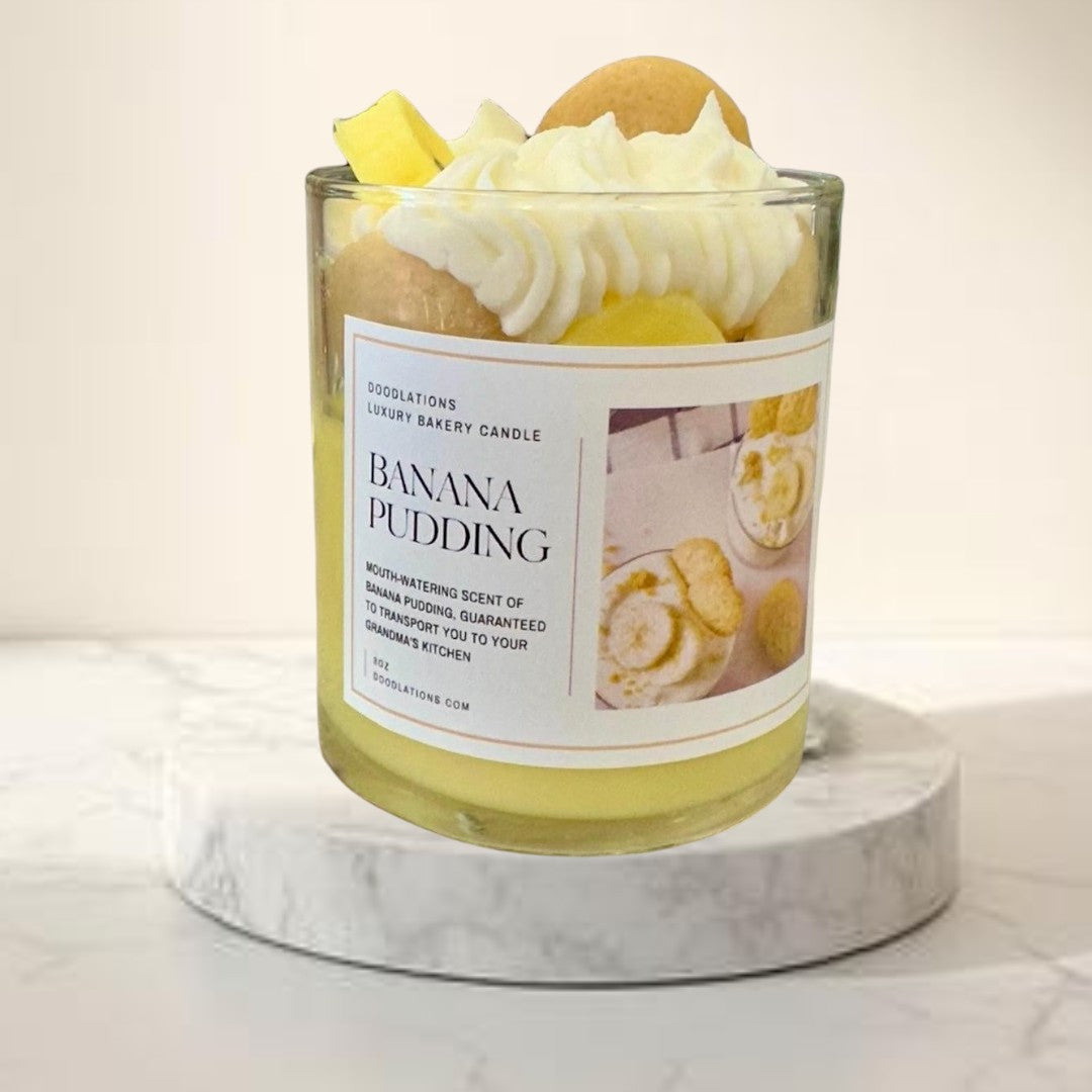 Doodlations Banana Pudding luxury bakery candle with realistic wax vanilla wafers and whipped topping. 8 oz.