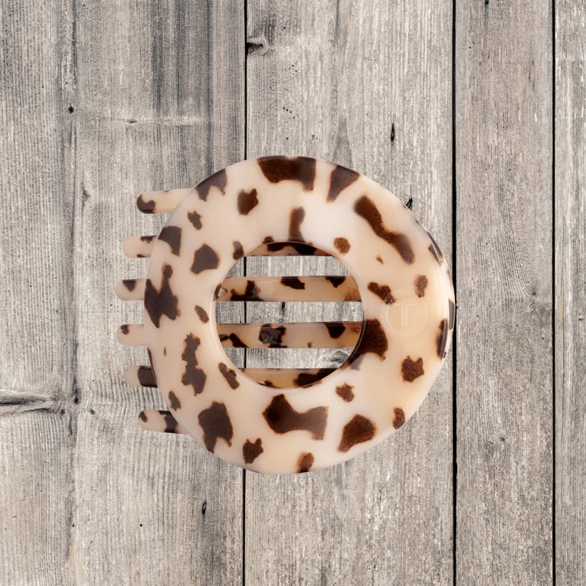 Doodlations Coffee Bar & Boutique Teleties blonde tortoise flat circle hair clip with bendable teeth