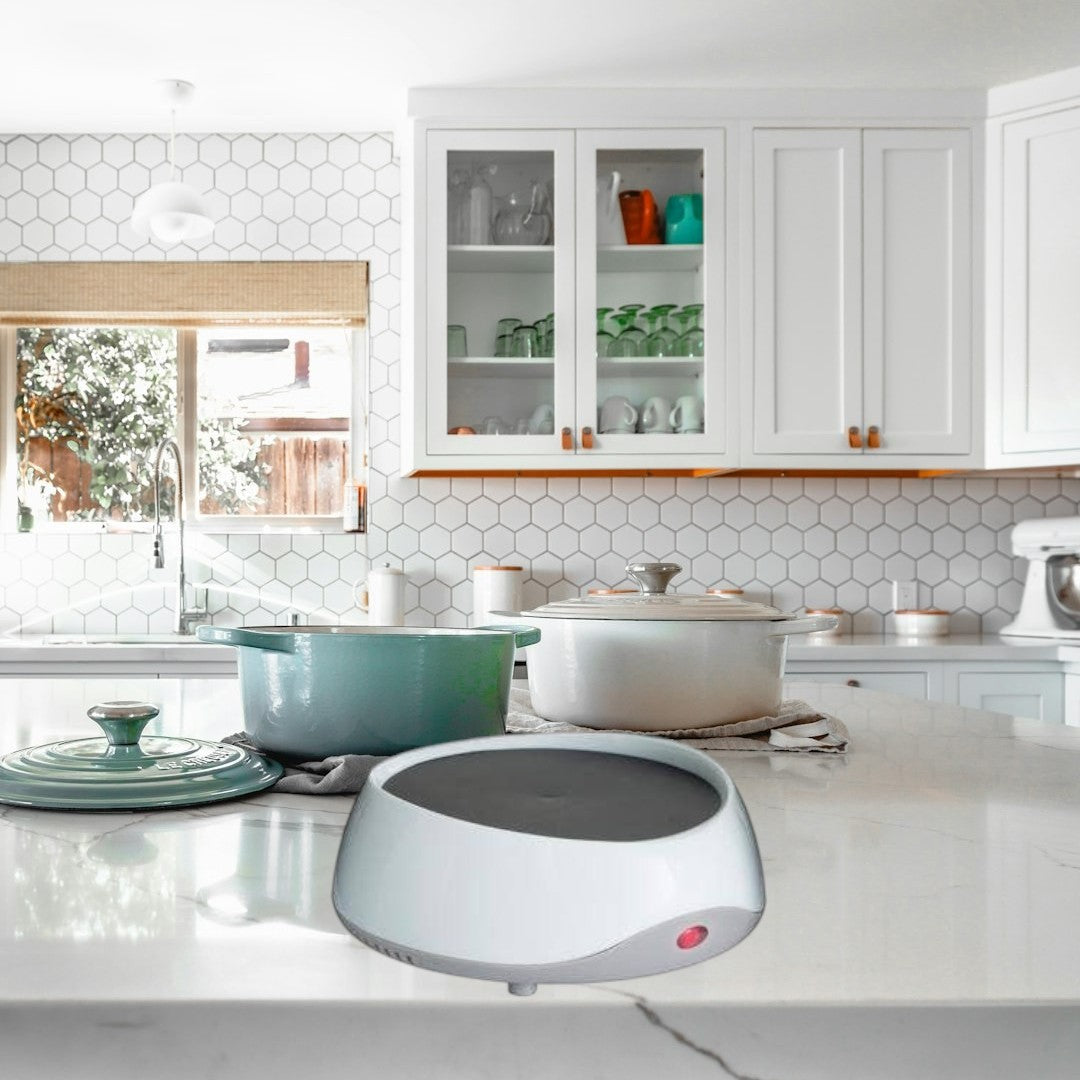 Doodlations Coffee Bar & Boutique electric candle warmer plate in white and gray, flameless wax melter.