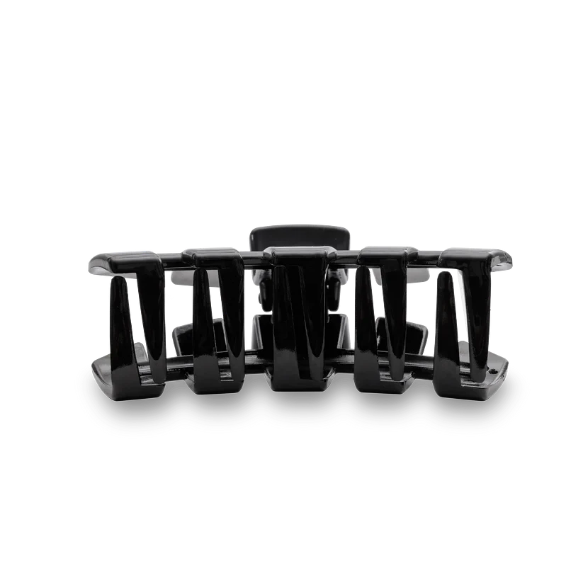 Doodlations Coffee Bar & Boutique jet black classic claw hair clip with durable, bendable teeth for a secure hold.