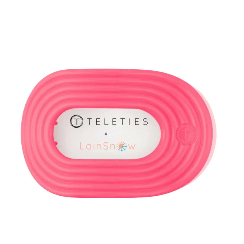 Doodlations Coffee Bar & Boutique Tropic Twist flat round hair clip in bright pink with flexible, durable teeth.