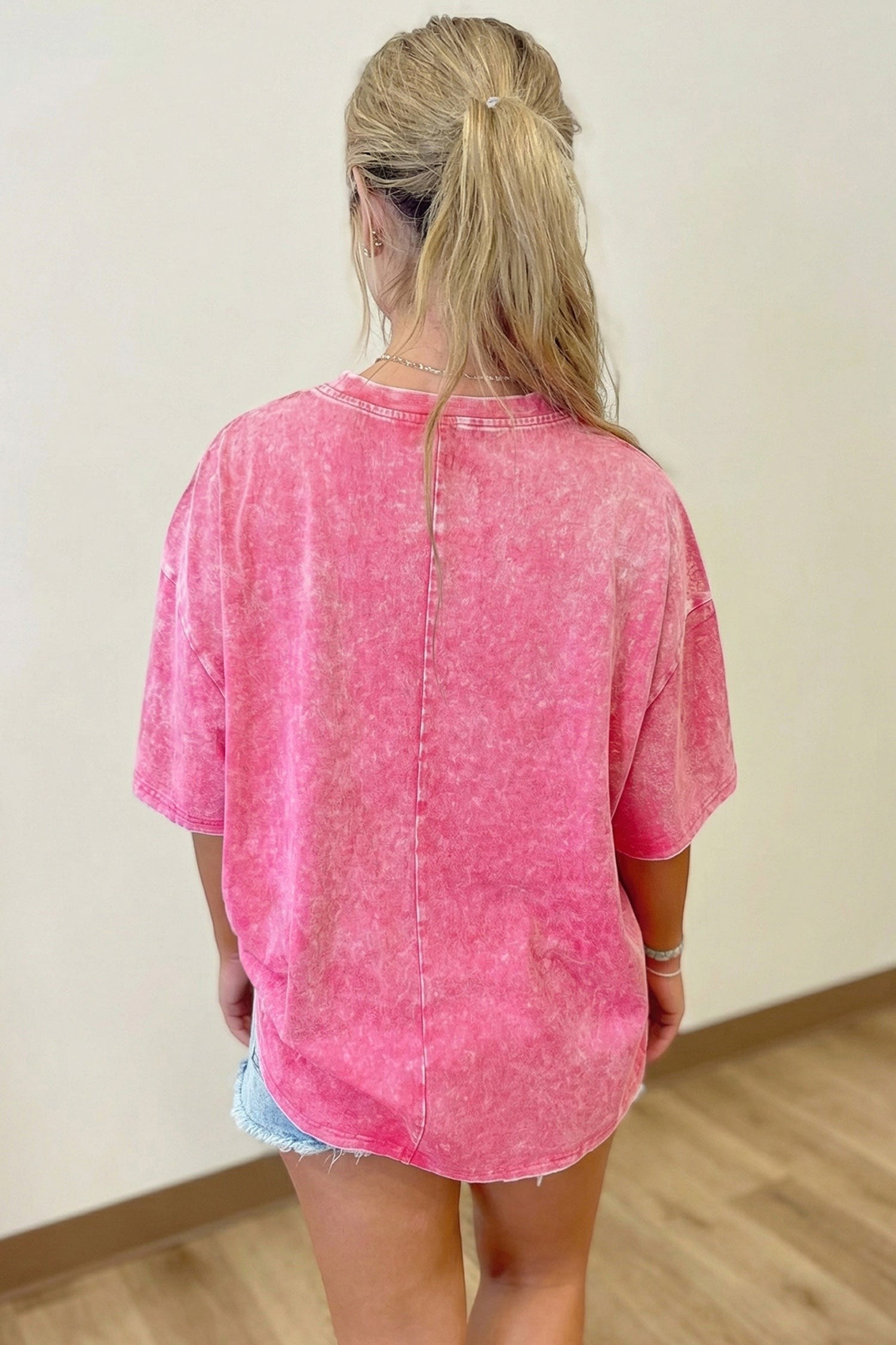 Doodlations Coffee Bar & Boutique The Mia mineral washed cotton oversized tee in sachet pink.