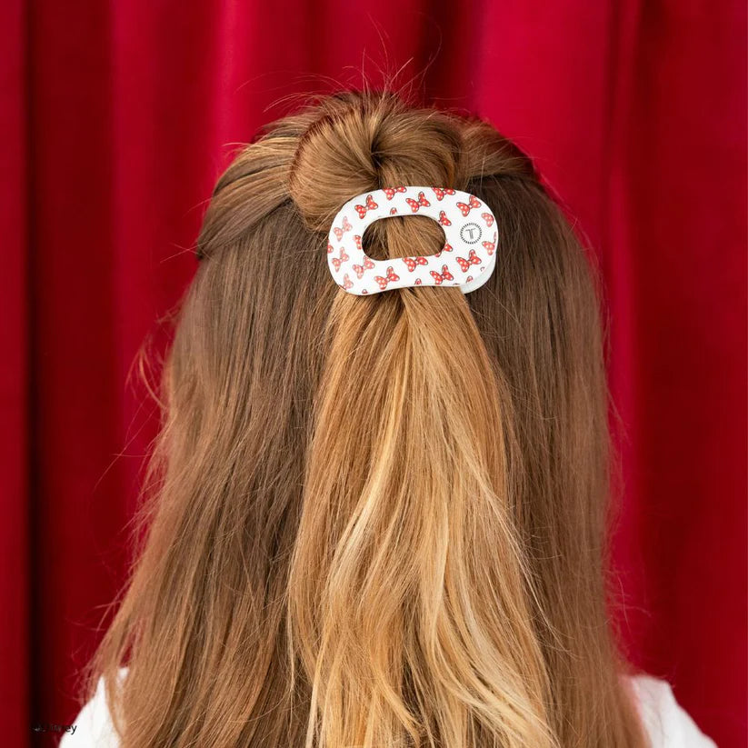 Minnie Mouse Loves Her Bows! Flat Round Hair Clip