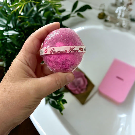 Passionate Kisses Bath Bomb - Doodlations Coffee Bar & Boutique